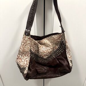 Arohoe Leather Purse